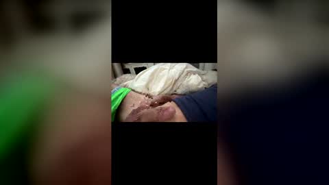 Snapshot of beachguy469 chatting on December 1, 2025, 3:06 pm BeachGuy online show from December 1, 2025, 3:06 pm