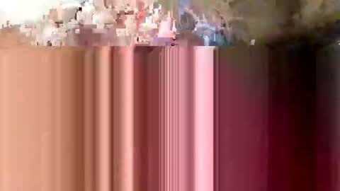 Snapshot of beachguy469 chatting on December 18, 2025, 10:05 pm BeachGuy online show from December 18, 2025, 10:05 pm