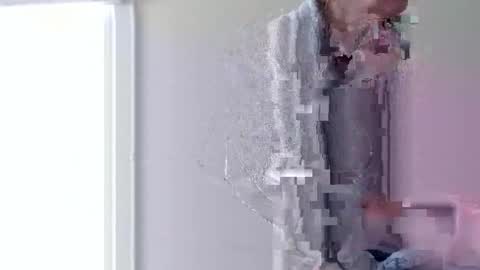 Snapshot of beachymilf chatting on February 23, 2026, 6:05 pm BeachyMILF online show from February 23, 2026, 6:05 pm