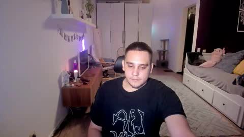 Snapshot of bear_beer130 chatting on November 10, 2025, 4:39 pm bear_beer130 online show from November 10, 2025, 4:39 pm