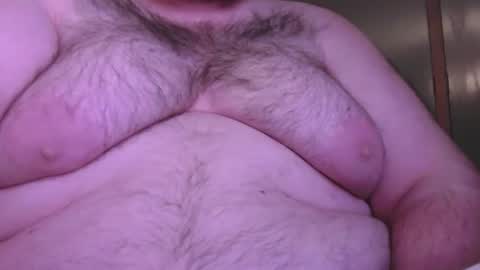 bear_man_oi online show from March 12, 2026, 3:18 pm