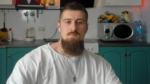 Zeus online show from December 4, 2024, 7:23 pm