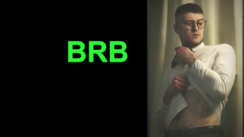 Snapshot of bearded_legend chatting on November 2, 2025, 10:23 pm Zeus online show from November 2, 2025, 10:23 pm