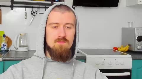 Snapshot of bearded_legend chatting on February 7, 2026, 5:22 am Zeus online show from February 7, 2026, 5:22 am