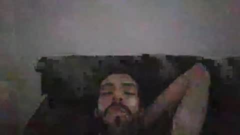 beardedsmoker666 online show from November 12, 2025, 10:48 am