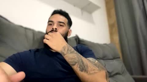 Min online show from October 4, 2025, 4:43 am