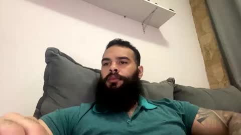 Snapshot of beardmax chatting on April 30, 2026, 7:47 am Min online show from April 30, 2026, 7:47 am