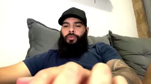Snapshot of beardmax chatting on May 30, 2026, 6:43 am Min online show from May 30, 2026, 6:43 am