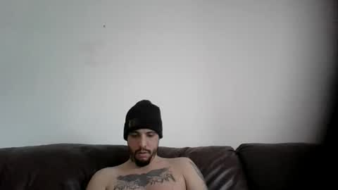 Snapshot of beast77love chatting on March 15, 2026, 8:48 pm beast77love online show from March 15, 2026, 8:48 pm