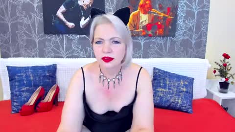 BeatifullHellen online show from December 24, 2024, 5:55 pm