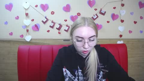 BeatriceFlyy online show from March 1, 2025, 10:45 am