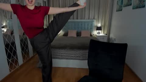 Snapshot of beatricewild chatting on March 3, 2026, 11:16 am BeatriceWild online show from March 3, 2026, 11:16 am