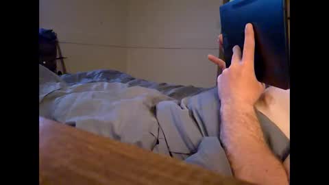 Snapshot of beatsfordayz43 chatting on April 3, 2026, 11:03 pm beatsfordayz43 online show from April 3, 2026, 11:03 pm