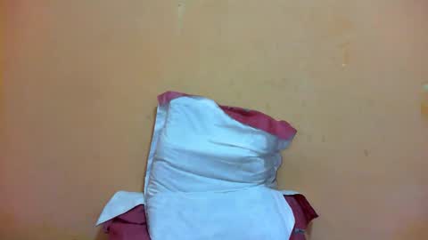 Snapshot of beaute_choco chatting on January 21, 2025, 10:08 am Eva online show from January 21, 2025, 10:08 am