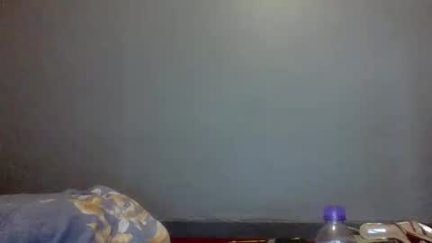 Snapshot of beautie699392 chatting on February 21, 2025, 3:10 pm Lil stunner online show from February 21, 2025, 3:10 pm