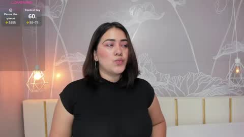 Snapshot of beautifulgirl4u_ chatting on May 30, 2026, 11:46 pm online show from May 30, 2026, 11:46 pm