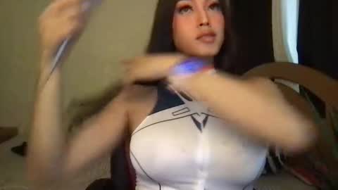 Snapshot of beautifullust chatting on September 19, 2025, 7:10 am Queen Angela online show from September 19, 2025, 7:10 am