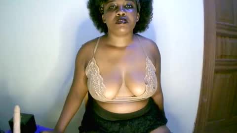 beautifulpeach2 online show from January 25, 2025, 9:46 pm