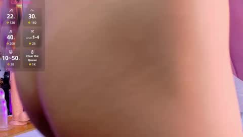 Shalom  online show from September 25, 2025, 9:07 pm