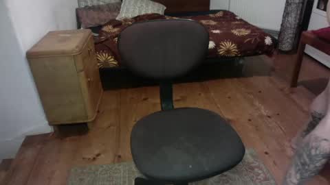 beautifulworld33 online show from March 5, 2025, 12:38 am