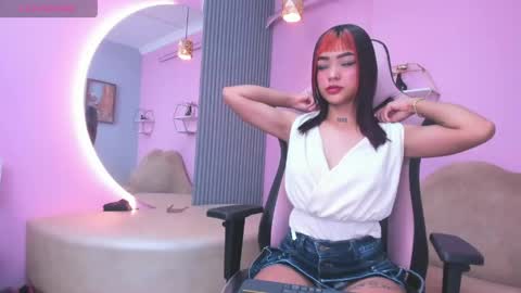Snapshot of beautty_woman_ chatting on May 1, 2026, 7:07 pm Sara online show from May 1, 2026, 7:07 pm