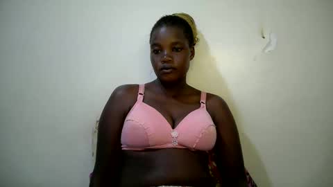 beauty_nina1 online show from January 14, 2026, 8:36 pm