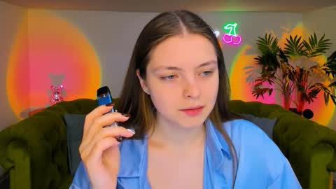 Gloria online show from November 27, 2025, 1:46 pm