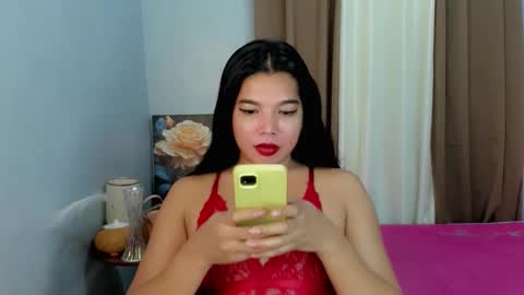 Snapshot of beautyqueens_cum chatting on February 13, 2026, 5:09 pm beautyqueens_cum online show from February 13, 2026, 5:09 pm
