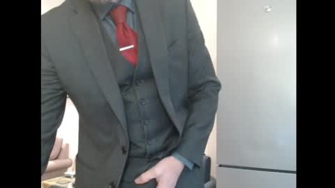 BeautysBrit online show from February 6, 2025, 3:31 pm