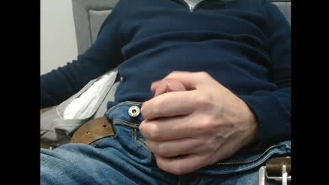 BeautysBrit online show from February 8, 2025, 3:53 pm