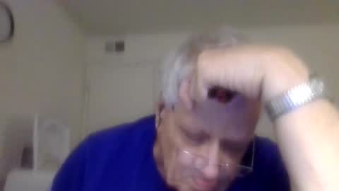 Snapshot of beautytomyeyes chatting on March 7, 2025, 2:36 am beautytomyeyes online show from March 7, 2025, 2:36 am