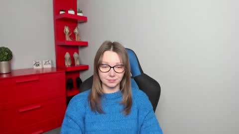 Zoe online show from October 31, 2025, 6:47 am