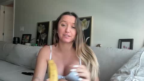 Becca Hart online show from January 7, 2025, 6:03 pm