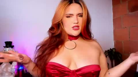 Snapshot of becca_diamond chatting on May 9, 2026, 9:53 pm Rebecca online show from May 9, 2026, 9:53 pm