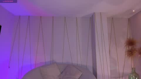Snapshot of beccabaxter chatting on April 29, 2026, 11:58 am Am Becca online show from April 29, 2026, 11:58 am
