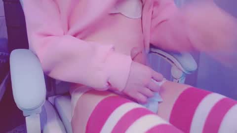 Snapshot of beccagirldick chatting on February 13, 2025, 8:03 pm Becca online show from February 13, 2025, 8:03 pm