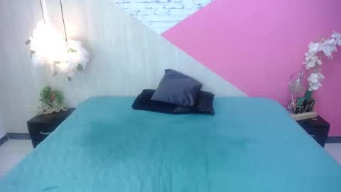 becky_lynch_102 online show from November 15, 2025, 6:15 pm