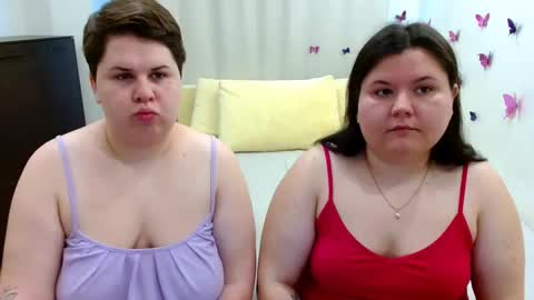 BeckyAndEllen online show from September 28, 2025, 10:20 am