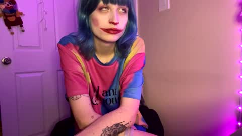 Beckytheclown online show from December 3, 2024, 8:27 am