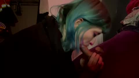 Beckytheclown online show from December 8, 2024, 10:08 am