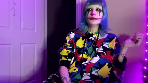 Beckytheclown online show from December 9, 2024, 8:33 am