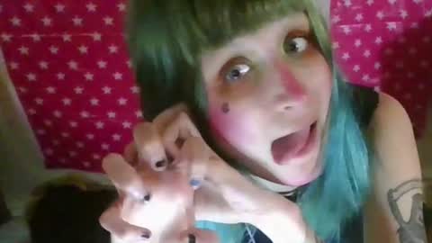 Beckytheclown online show from September 17, 2025, 1:29 am