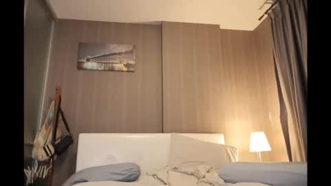 bee_thai online show from February 5, 2026, 5:50 pm