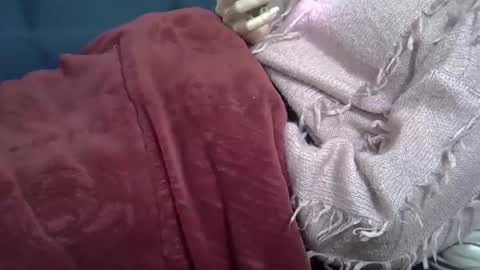 beebaby_xx online show from December 15, 2025, 1:54 am