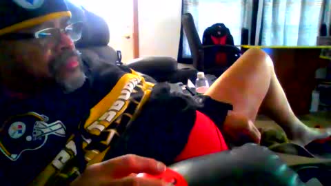 BEEF69DOG online show from May 11, 2026, 2:45 pm