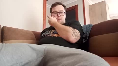 Snapshot of beennudeislife chatting on October 21, 2025, 12:17 pm beennudeislife online show from October 21, 2025, 12:17 pm