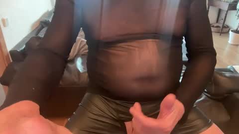 beewell online show from December 14, 2024, 4:09 pm