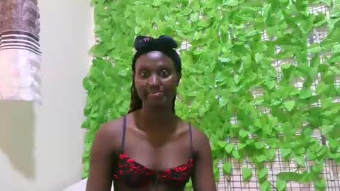 Snapshot of beib_love chatting on May 15, 2026, 4:19 am beib_love online show from May 15, 2026, 4:19 am