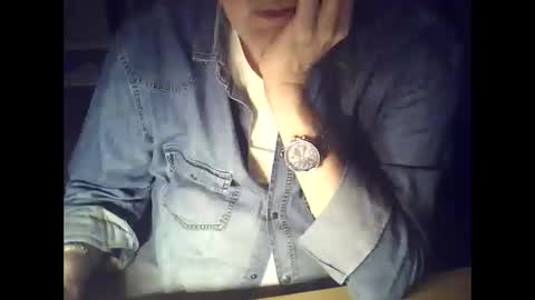 bekklove1 online show from January 13, 2026, 5:18 pm