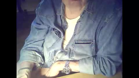 Snapshot of bekklove1 chatting on April 12, 2026, 1:38 pm bekklove1 online show from April 12, 2026, 1:38 pm